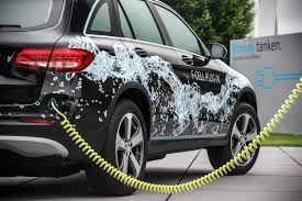 Mercedes S Engage A Son Tour Dans La Voiture Electrique En Chine Voiture Electrique Mercedes Mercedes Benz