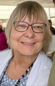 Donna Mayhew's Instagram, Twitter & Facebook