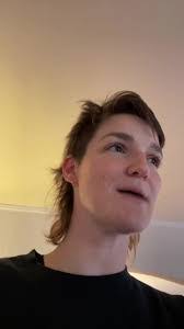 Jamie Robidoux's Instagram, Twitter & Facebook