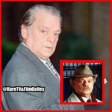 Colin Lomax's Instagram, Twitter & Facebook