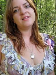 Erin Flavin's Instagram, Twitter & Facebook