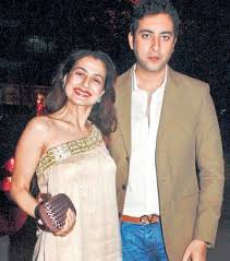 Ameesha Patel Wiki Age Husband Family Biography More Wikibio Decouvrez le profil en ligne de kanav puri (kanavpuri) sur chess.com. ameesha patel wiki age husband family