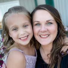 Madison Winebrenner (@M_Wine25)