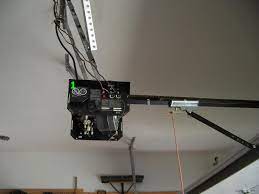 I went in thru man door with remote in hand and when i would push the remote, i'd hear a clicking sound from the unit for about 3 to 5 seconds but the motor was not turning. Craftsman Garage Door Opener Motor Not Working Clicking Sound Diy Home Improvement Forum