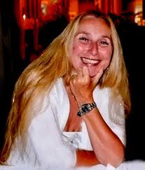 Deborah Fleury's Instagram, Twitter & Facebook