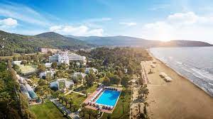 The richmond ephesus resort boats four pools, with one indoor, one outdoor, a silent relaxing pool and an aqua pool with waterslides. Richmond Ephesus Resort Kusadasi Holidaycheck Turkische Agais Turkei