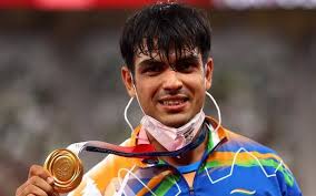 He bagged the first gold medal of india at the tokyo . Y1br7ctnvzwiwm