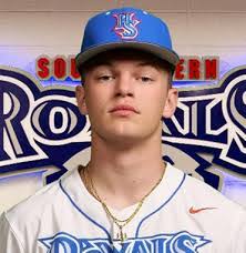 Alex Billman's Instagram, Twitter & Facebook