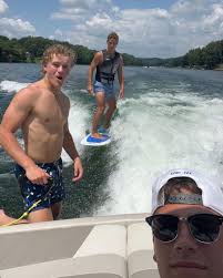 Nate McBrayer (@natemcbrayer) • Instagram photos and videos