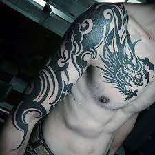 Kolunda roma rakamlarıyla birlikte 28 aralık 2008 yazan hadise, neden bu tarihi. Dragon Tattoos Arm And Shoulder Ejderha Dovmeleri Dragon Tattoos For Men Dragon Tattoo Mens Shoulder Tattoo