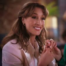 11.25.2022 The L Word Generation Q as Bette Porter #Storyteller  #JenniferBeals 🎭 S3E2 Los Angeles Traffic #TheLWord #TheLWordGenQ