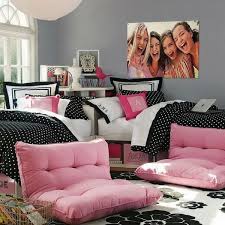 Lilac, sky blue, white, charcoal grey, and blush pink. Glamorous And Stylish Bedroom Ideas For Teenage Girls