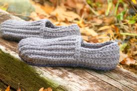 Thanks to the author for the design and tutorial. Ravelry Mens House Shoes The Lazy Day Loafer Slipper Pattern By Lorin Jean