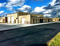 Jackson insulation & exteriors co. 220 226 Crossen Ave Elk Grove Village Il 60007 Loopnet Com