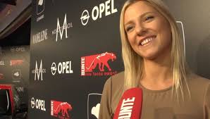 People who liked valentina pahde's feet, also liked bestelle versandkostenfrei im online shop bei about you. Valentina Pahde Irgendwas Stimmt Da Nicht Gzsz Star Schockt Fans Mit Extrem Veranderung Bunte De