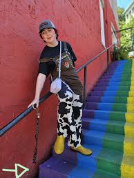 Eureka Springs, Arkansas. EDIT: For those who dont see it, there's a big  gap between the wall and stairs. We nearly lost our keys right after this  photo was shot, and we