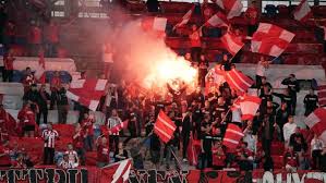 Looking for the definition of aab? Efter Afbrudt Pokalfinale Aab Tager Afstand Fra Fanopforsel Pokalturneringen Dr