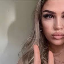 Heidi Sawyer (@heidisawyerx)