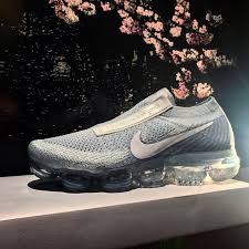 Nike Air Vapormax Flyknit Day Night Pure Platinum 924501 002
