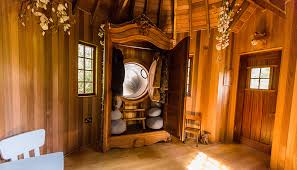 The best trees include maple, oak, fir, beech and hemlock. Interior Design Ideas For Kid S Treehouses Blue Forest
