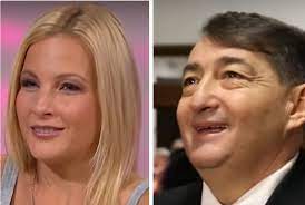 Hónapok óta kering a pletyka, hogy várkonyi andrea tévés műsorvezető és mészáros lőrinc szorosabbra fűzte a kapcsolatát. Arad Beloluk A Harmonia Es Az Osszhang Igy Ismerkedett Meg Varkonyi Andrea Es Meszaros Lorinc Szmo Hu
