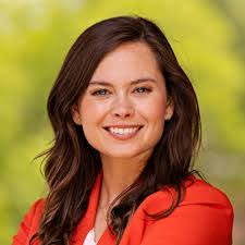 Savannah Miller's Instagram, Twitter & Facebook