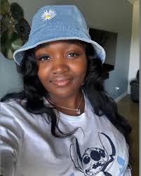 Alexa Griffith's Instagram, Twitter & Facebook