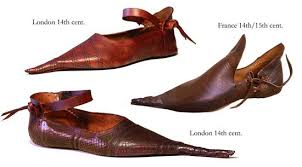 Poulaines The Shoe From The 11th 12th Centuries That Was Eventually Outlawed By The Church For Causing Everthing From Hedonism Paganism The Plague A