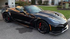 2019 Black Chevrolet Corvette Zr1 Convertible Pictures Mods Upgrades Wallpaper Dragtimes Com