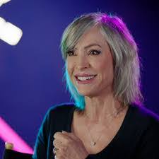 Carrie Deweese's Instagram, Twitter & Facebook