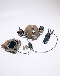 The MPU5 CommSled mounts the PTT offset to the carrier, providing a  low-profile setup that improves access to PTT controls, while accommodating  the RDC. This effectively allows end users to operate both