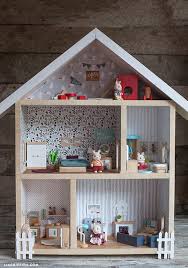 Diy Pour Les Enfants 10 Maisons De Poupee A Faire Soi Meme Maison De Poupee En Carton Plans De Maison De Poupee Maison De Poupee