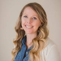 Victoria Darden's Instagram, Twitter & Facebook