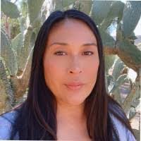 Linda Campillo's Instagram, Twitter & Facebook