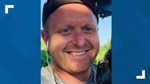 Family: Louisville man died trying to save stranger who jumped into Ohio  River