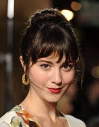 Mary Elizabeth Winstead Hot Birds Of Prey Pin On Celebrities