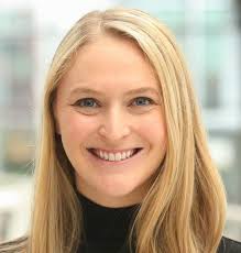 Caitlin Ritchie's Instagram, Twitter & Facebook