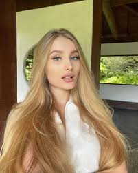 AAlife – Alicia Avil