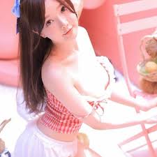 More nuo mei zi mini wallpapers. Nuomeizi Spectrum Digital Magazine Facebook