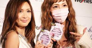 紗栄子のかわいいメイク方法を真似しちゃお 愛用コスメもご紹介 紗栄子 紗栄子 メイク メイク方法