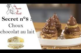 Technique Et Recette Choux Chocolat Au Lait La Pate A Choux Secret N 8 Youtube En 2020 Recette Chou Patissiere Alimentation