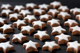 Etoiles A La Cannelle Au Thermomix Zimtsterne Yummix Recette Biscuit De Noel Recette Sable Thermomix Recette