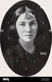 bobbie hi-res stock photography and images