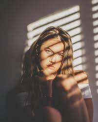 Pin By Ally Gooley On Portraits Portrait Photography Tips Self Portrait Photography Shadow Portraits