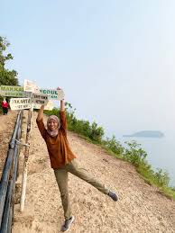 See more of bukit keluang,besut,terengganu on facebook. Bukit Kluang Beach Kuala Besut 2021 All You Need To Know Before You Go With Photos Tripadvisor