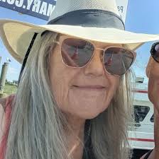 I'm not sure if anyone can relate but it's been 4 days since my last drink  and still feel yucky