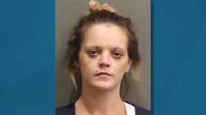 Hope Elkins's Instagram, Twitter & Facebook