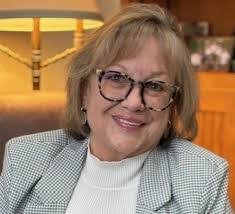 Mary Altizer's Instagram, Twitter & Facebook