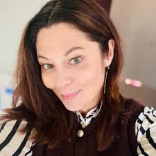 💛Thanks Erica Meure Pool dat wij in dit prachtige magazine staan & BY  Hinda super bedankt voor het schrijven van de tekst. Nice! Dit is 7e editie  van het Lifestyle Business Magazine -