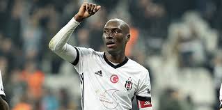 Fabri, adriano, dusko tosic, marcelo, gökhan gönül, ricardo quaresma, atiba hutchinson, oğuzhan özyakup, ryan babel, anderson talisca, cenk tosun. Hutchinson Bleibt Besiktas Erhalten
